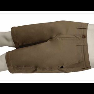 Men’s Oakley Khaki Shorts Size 32